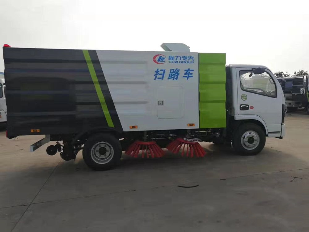 国六4方尘箱 1.5方水箱 东风扫路车